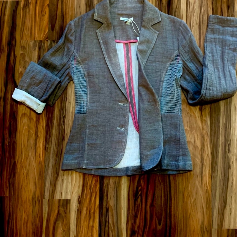 Jacket - Picture 2 of 5